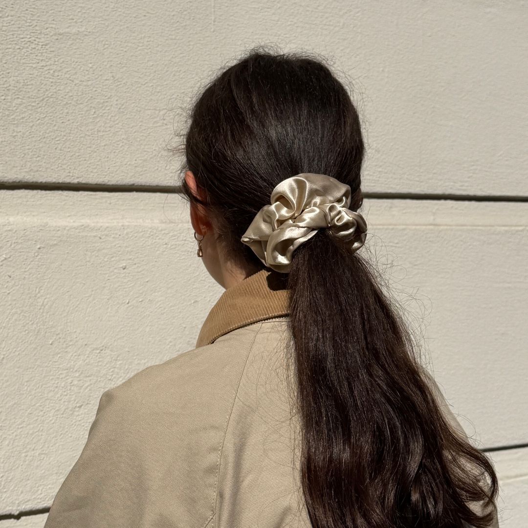 SIDEN SCRUNCHIE BIG - BEIGE