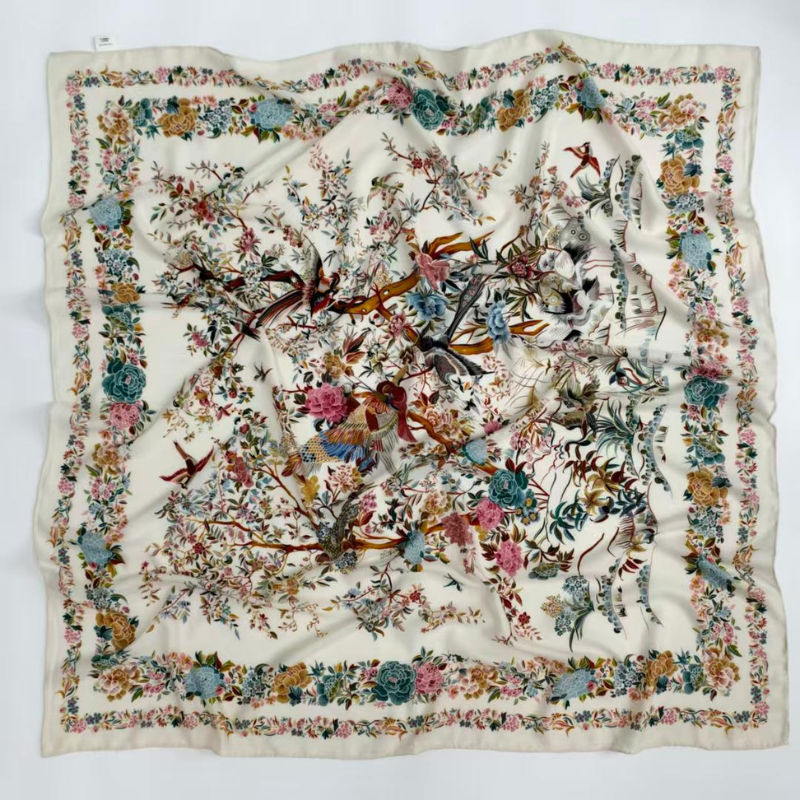 SilkWool-huivi – 70 % villaa / 30 % mulperisilkkiä | Pohjoismainen harmaa (XL 140x140)