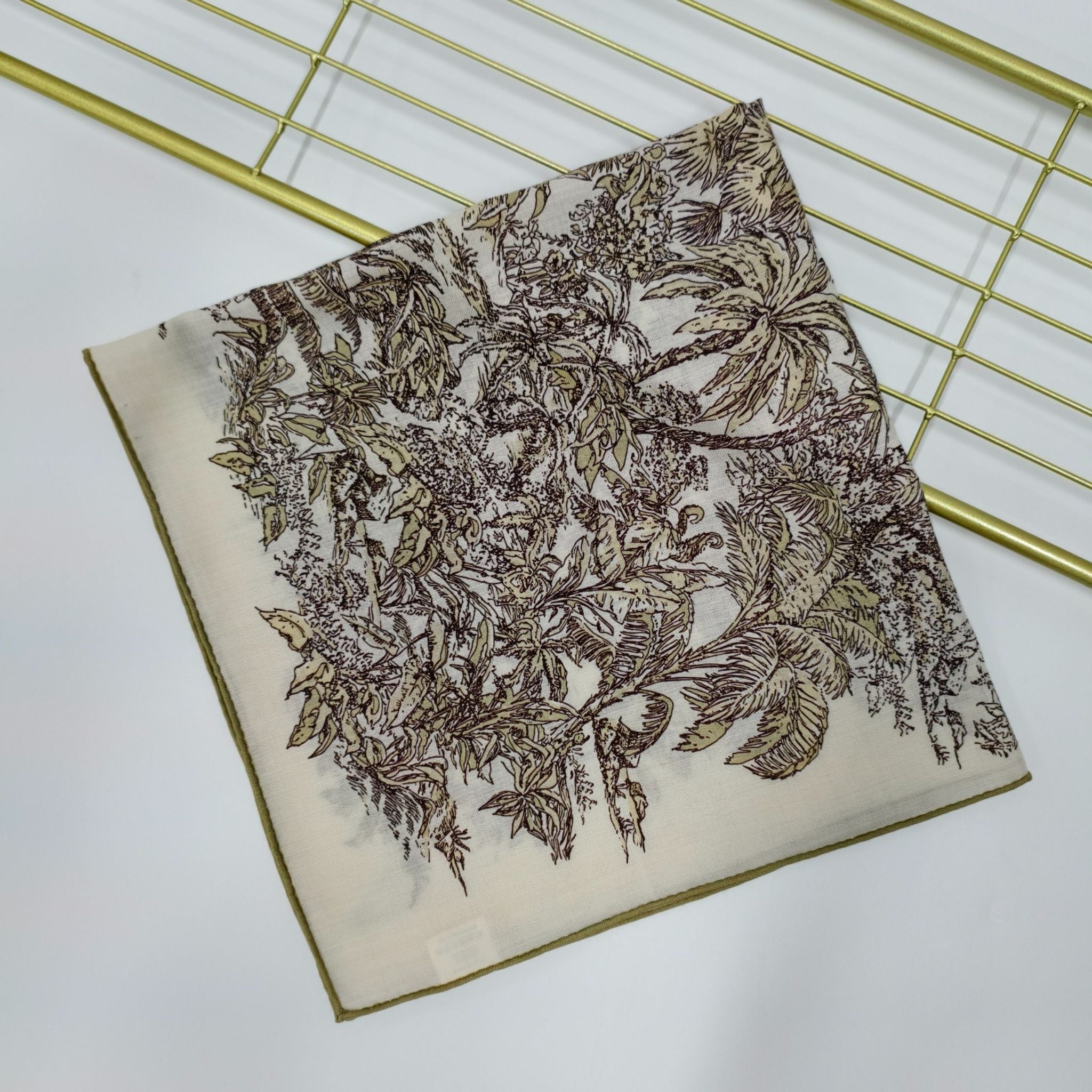 Silkkihuivi - Siniset raidat | 68 CM