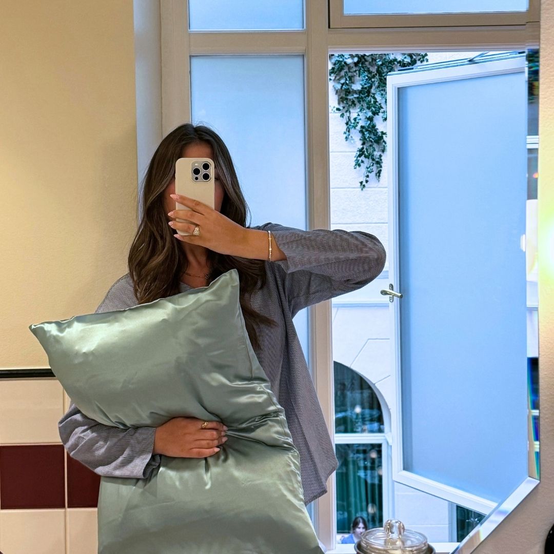 SILK KISSENBEZUG - OCEAN GREEN