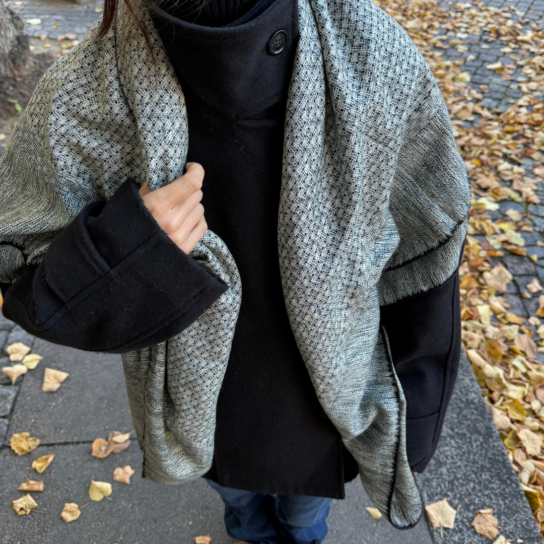 SilkWool Scarf – 70% Wool / 30% Mulberry Silk | Nordic Grey (XL 140x140)